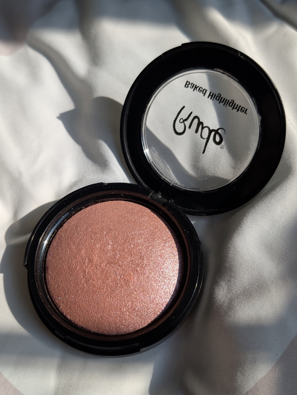 Rude Baked Luminous Pink Sparkling Highlighter
